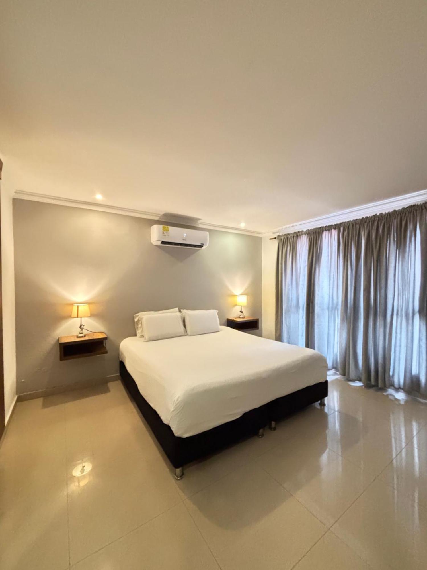 Amoek Cartagena